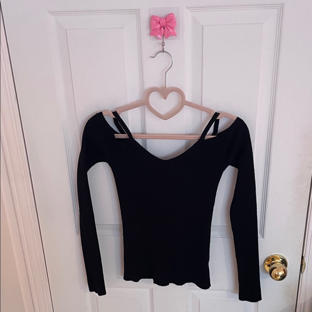 🖤 American Eagle Black Off-Shoulder Top Size M - Picture 2 of 4